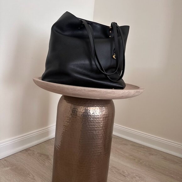 Minimalistic and elegant Coach tote bag - Picture 6 of 6